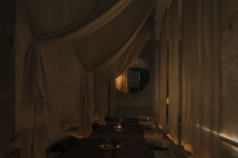 LomLom interior — detail
